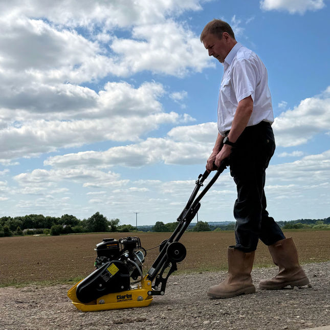 Clarke Contractor CPCP1 2HP Petrol Engine Driven Compactor Plate ...